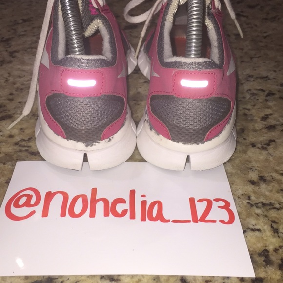 Nike Women’s Free Run Shoes - Picture 5 of 8